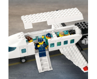 LEGO CITY 60502 Lotnisko z samolotem - 1473518 - zdjęcie 7